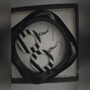 1980s style bracelet and earrings set